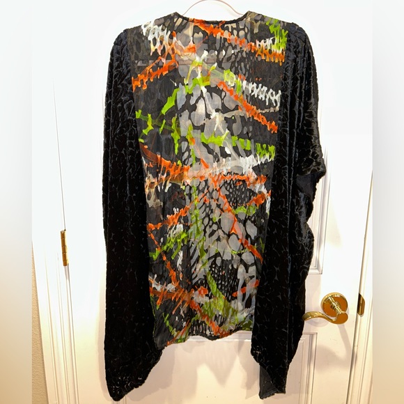 Mia Wear Velvet and Rayon Stunning Print Cardigan - Picture 2 of 6